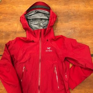 Arc'teryx Beta AR Jacket- Women's M